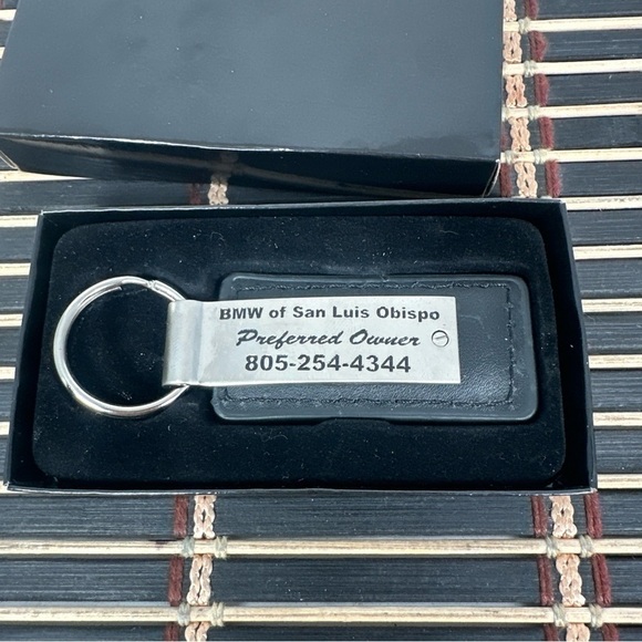 BMW‎ Preferred Owner San Luis Obispo Key Ring Keychain Fob. New Car Racing Black - Picture 3 of 3